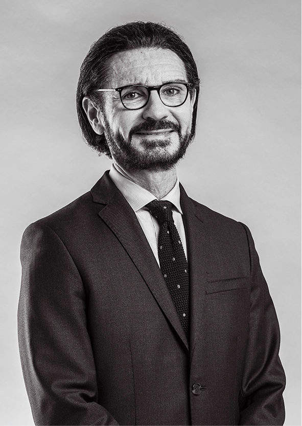 Portrait de Pierre Fornes, Notaire à l’étude Ader & Associés
